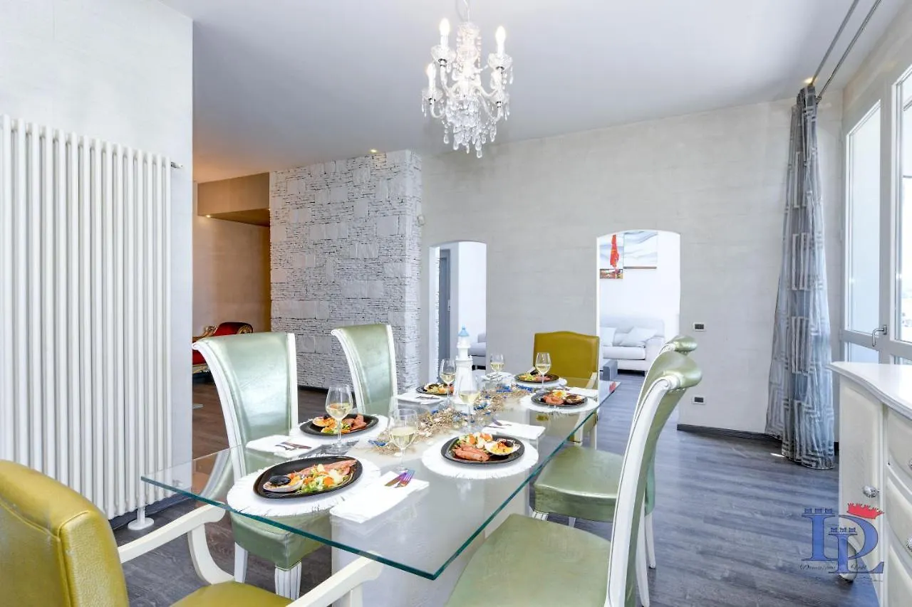 Desenzanoloft Official Partner Marriott Homes & Villas - Villa Meraviglia Ντεζεντσάνο ντελ Γκάρντα